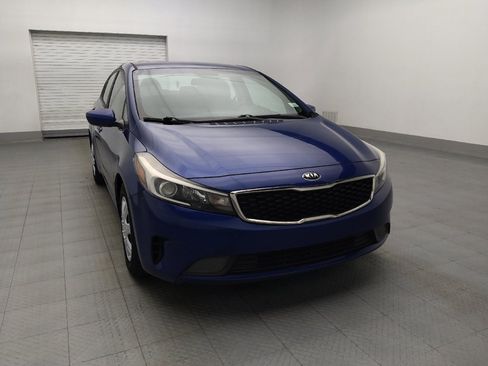 Used 2017 Kia Forte LX FWD image 14