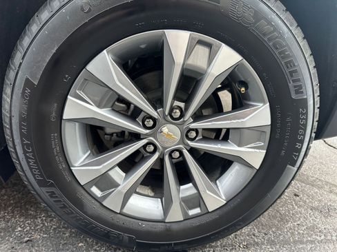 Used 2025 Chevrolet Equinox LT image 29