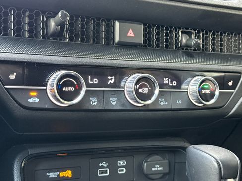 Used 2024 Honda CR-V Sport image 17