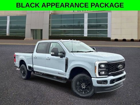 New 2026 Ford F250 Lariat w/ Black Appearance Package AWD/4WD image 1
