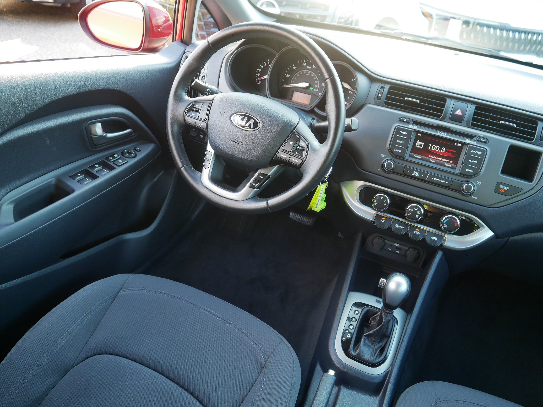Used 2015 Kia Rio EX w/ Convenience Package FWD image 9