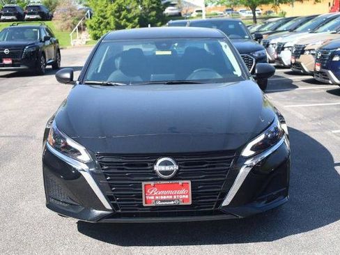 Certified 2025 Nissan Altima 2.5 SV image 4