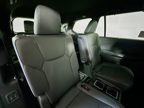 New 2026 Lexus TX 500h AWD w/ Technology Package image 26