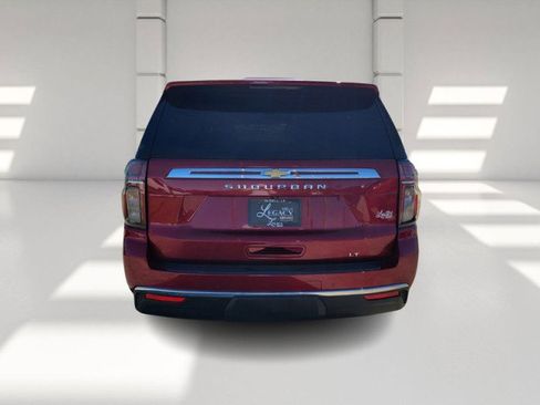 Used 2021 Chevrolet Suburban LT w/ LT Signature Package image 6