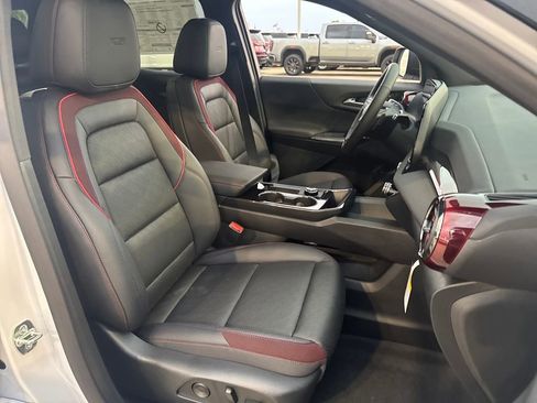 New 2026 Chevrolet Equinox RS image 11