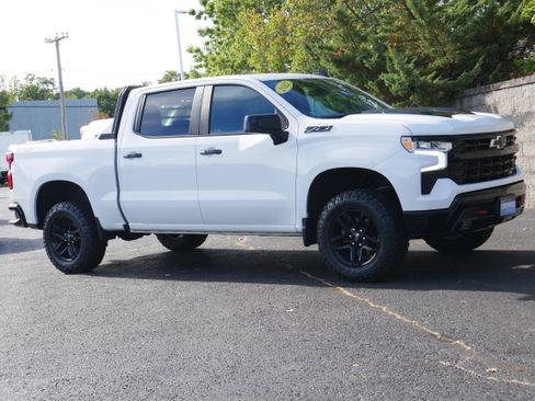 Certified 2022 Chevrolet Silverado 1500 LT Trail Boss image 12