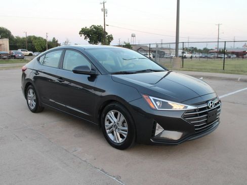 Used 2020 Hyundai Elantra SEL FWD image 5