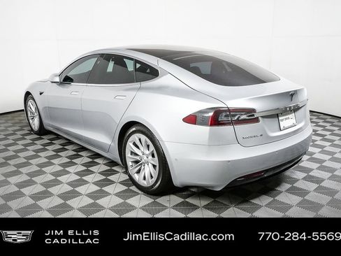 Used 2018 Tesla Model S 75D image 3