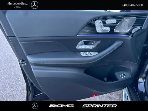 New 2026 Mercedes-Benz GLS 580 4MATIC image 10