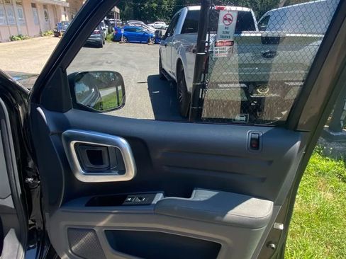 Used 2008 Honda Ridgeline RTX image 15