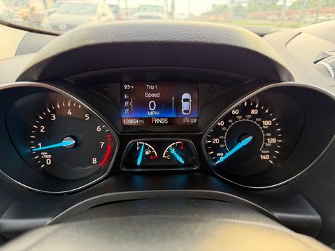 Used 2018 Ford Escape SEL AWD/4WD image 23