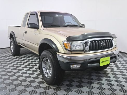 Used 2003 Toyota Tacoma PreRunner w/ SR5 Pkg RWD image 9