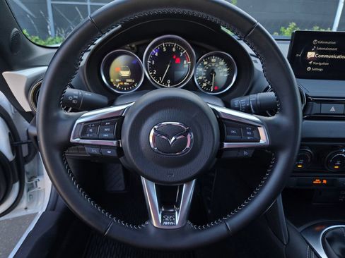 Certified 2025 MAZDA MX-5 Miata Club w/ Brembo/BBS Recaro Package RWD image 22