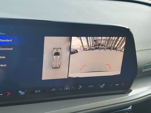 New 2026 Chevrolet Traverse LT w/ Midnight/Sport Edition image 25