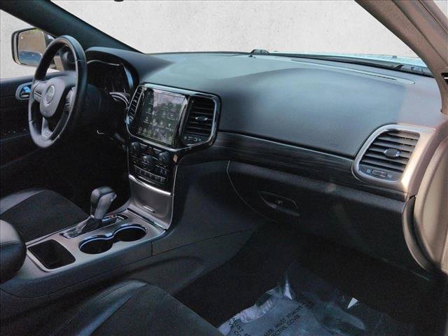 Used 2021 Jeep Grand Cherokee Laredo X AWD/4WD image 22