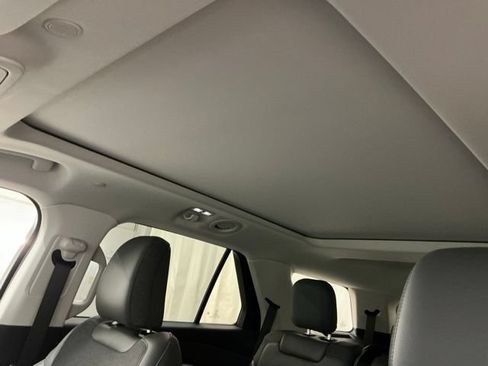 New 2026 Ford Explorer Active w/ Active Comfort Package AWD/4WD image 17