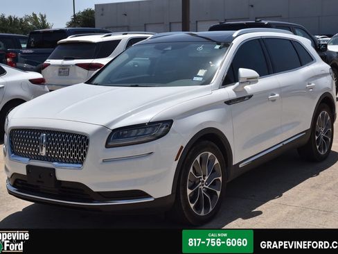 Used 2022 Lincoln Nautilus Reserve FWD image 1