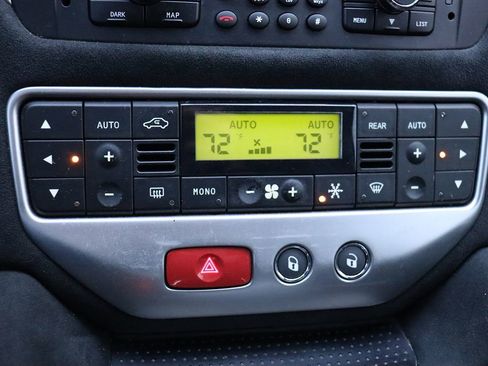 Used 2017 Maserati GranTurismo Sport image 24