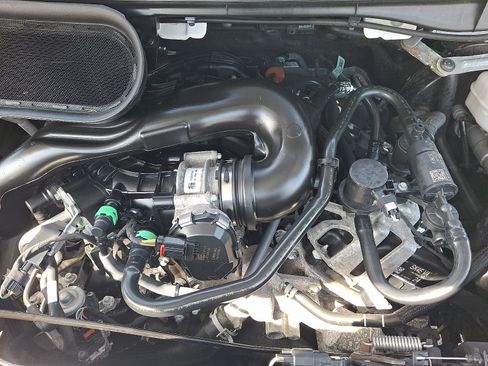 Used 2025 Ford Transit 250 Low Roof w/ Exterior Upgrade Package RWD image 27