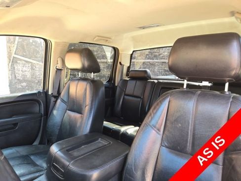Used 2011 GMC Sierra 1500 SLT w/ SLT Convenience Package AWD/4WD image 9