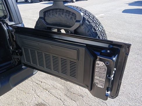 New 2026 Jeep Wrangler Sport S image 18