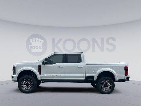 New 2025 Ford F250 Lariat w/ Lariat Ultimate Package image 2
