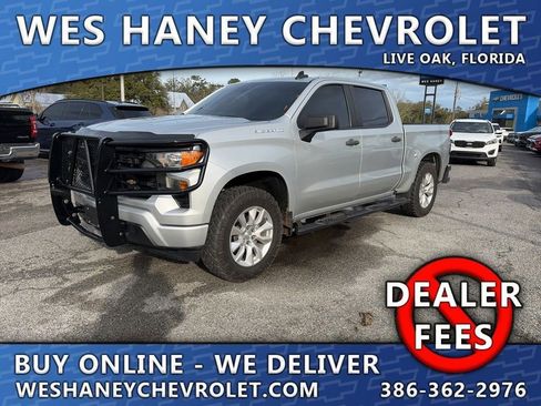 Used 2022 Chevrolet Silverado 1500 Custom image 1