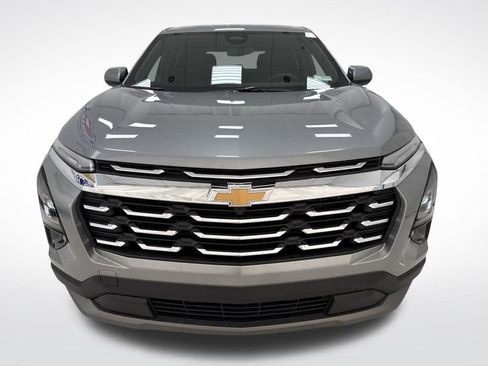 New 2026 Chevrolet Equinox LT w/ Convenience Package II image 2