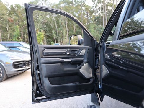 Used 2021 RAM 1500 Limited w/ Night Edition image 7