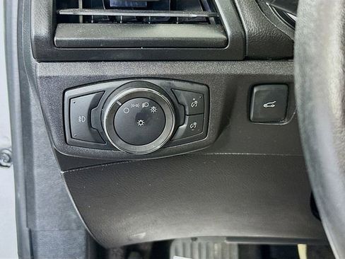 Used 2017 Ford Fusion Energi Titanium image 10