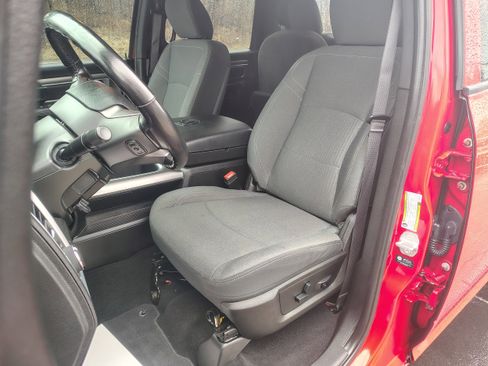 Certified 2021 RAM 1500 Classic Warlock w/ Luxury Group image 15