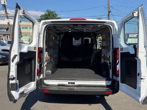 Used 2023 Ford Transit 250 Low Roof w/ Exterior Upgrade Package RWD image 8
