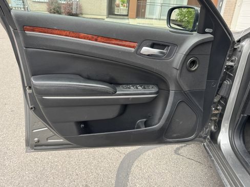 Used 2012 Chrysler 300 Limited AWD/4WD image 16