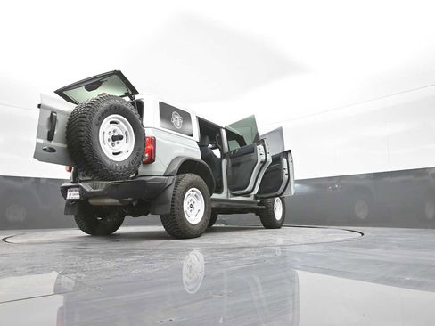 Used 2023 Ford Bronco Heritage Edition image 75