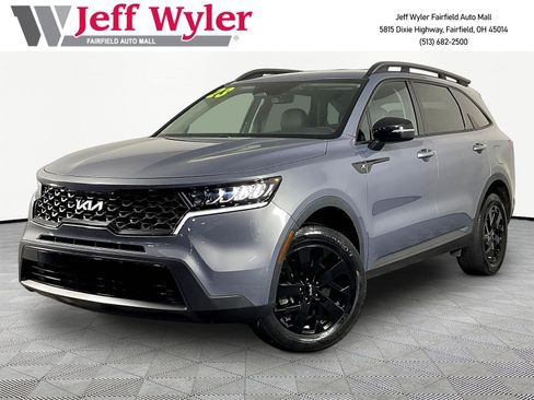 Used 2023 Kia Sorento S AWD/4WD image 1