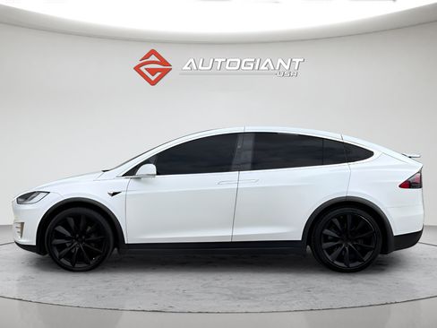 Used 2020 Tesla Model X Long Range AWD/4WD image 12