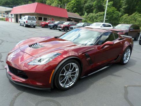 Used 2017 Chevrolet Corvette Grand Sport RWD image 3