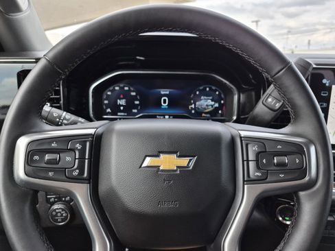Used 2025 Chevrolet Silverado 3500 LT w/ Safety Package AWD/4WD image 27