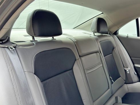 Used 2015 Chevrolet Malibu LS FWD image 31