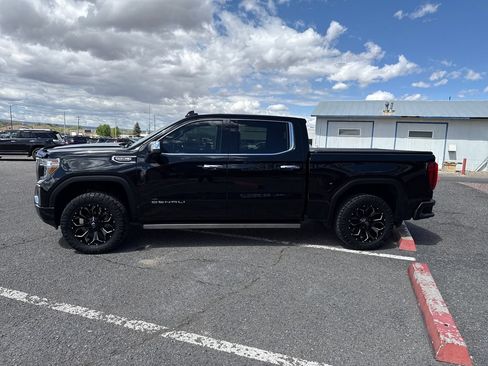 Used 2019 GMC Sierra 1500 Denali w/ Denali Ultimate Package AWD/4WD image 4