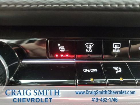 Used 2025 Chevrolet Equinox LT image 28