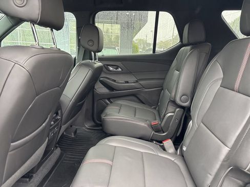 Used 2024 Chevrolet Traverse RS AWD/4WD image 14