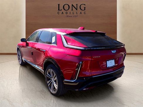 New 2025 Cadillac Lyriq Luxury image 6