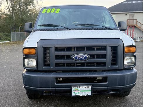 Used 2014 Ford E-150 and Econoline 150 Commercial w/ Commercial Cargo Van Package image 4