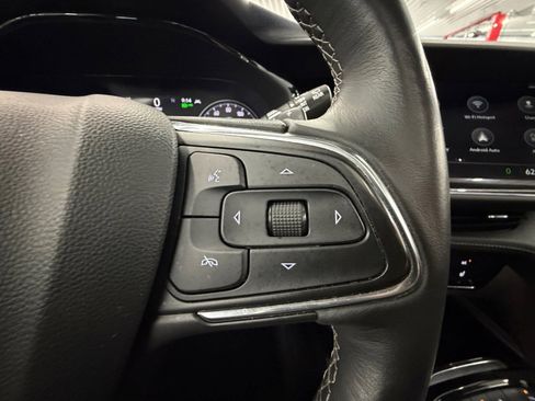 Used 2023 Buick Envision Essence w/ Sport Touring Package AWD/4WD image 18