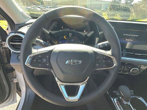 New 2026 Chevrolet Trax ACTIV FWD image 19