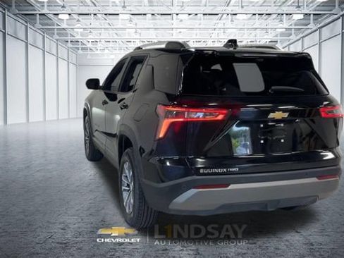 Used 2025 Chevrolet Equinox LT w/ Convenience Package II AWD/4WD image 8