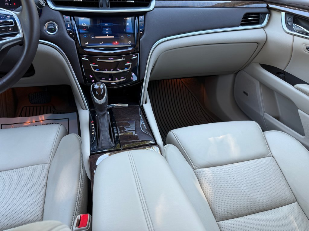 Used 2016 Cadillac XTS Luxury w/ Driver Awareness Package FWD image 11
