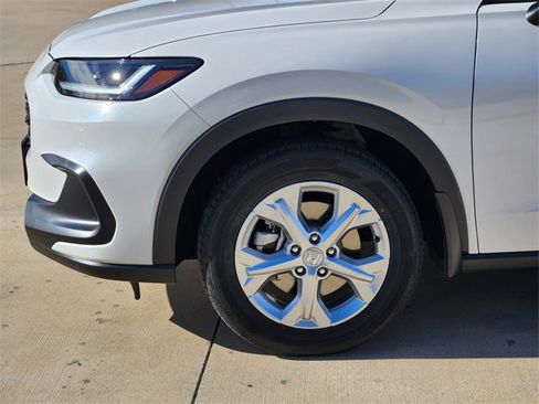 Used 2024 Honda HR-V LX image 8