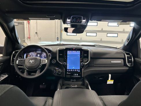 New 2026 RAM 1500 Big Horn AWD/4WD image 31